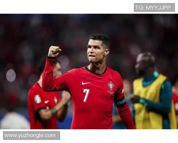 C罗身边的足球明星们:他们的传奇故事与辉煌成就一览 C罗身边的足球明星们:他们的传奇故事与辉煌成就一览