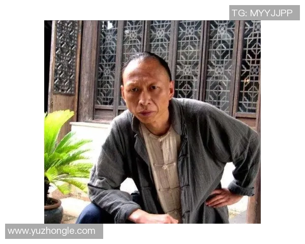 足球明星李明的女儿如何在体育与艺术之间找到自己的梦想之路 足球明星李明的女儿如何在体育与艺术之间找到自己的梦想之路