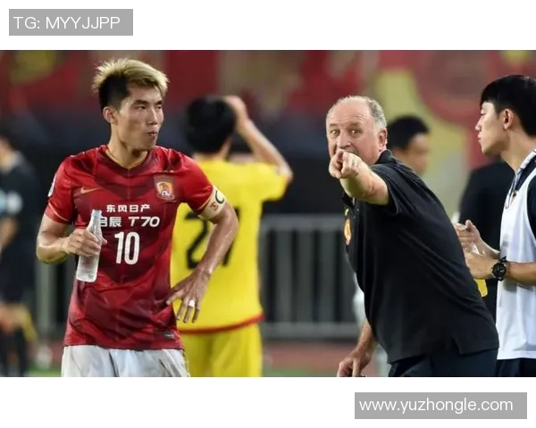 韩国足球明星因犯规事件引发热议背后的故事与影响分析